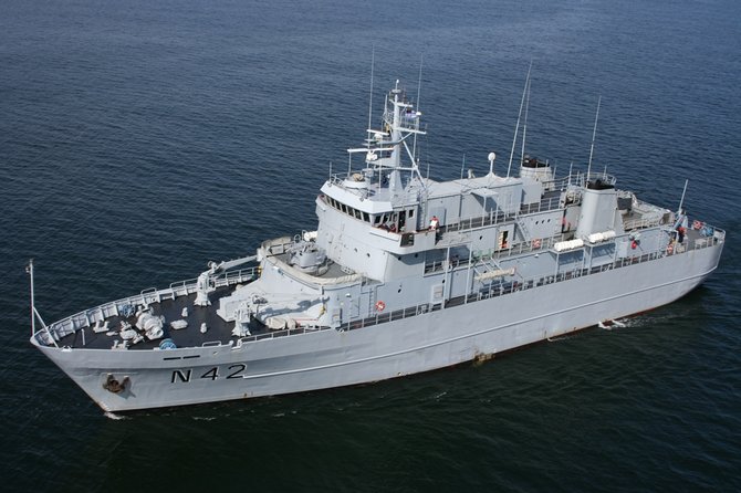 KAM nuotr./Lietuvos KJP vadovavimo ir aprūpinimo laivas „Jotvingis” (P42)