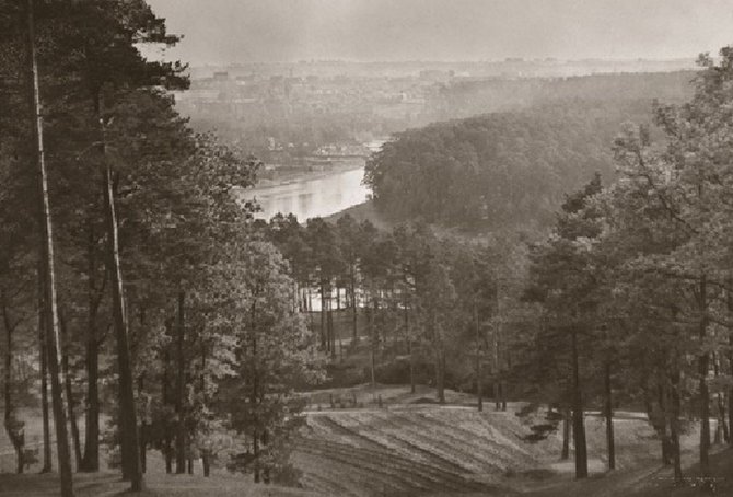 Jano Bulhako nuotr. iš Lietuvos nacionalinio muziejaus archyvo/Neris ir Vingio miškas. 1912-1915 m.