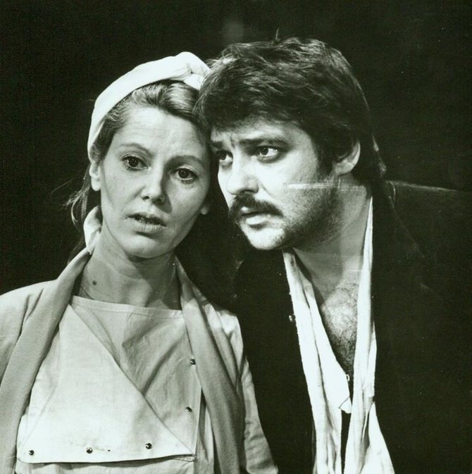LNDT archyvo nuotr./Vaiva Mainelytė spektaklyje „Pijus nebuvo protingas“ 1985 m.