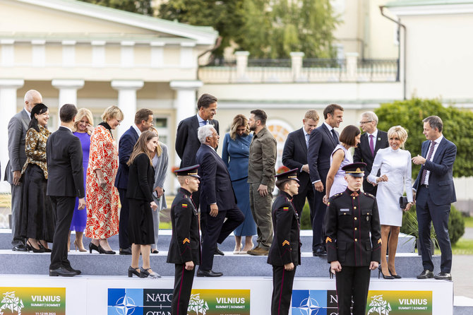 Irmanto Gelūno / BNS nuotr./NATO valstybių lyderiai rinkosi į iškilmingą vakarienę Prezidentūroje