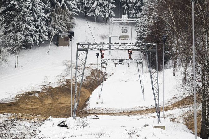 Ant Liepkalnio slidinėjimo trasos dar tik ruošiamos sezonui