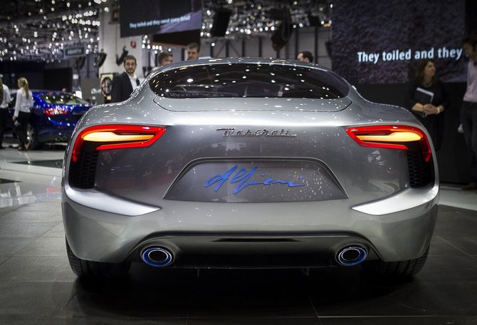 Irmanto Gelūno/15min.lt nuotr./Dailiausias kupė Ženevoje - „Maserati Alfieri“ koncepcinis automobilis
