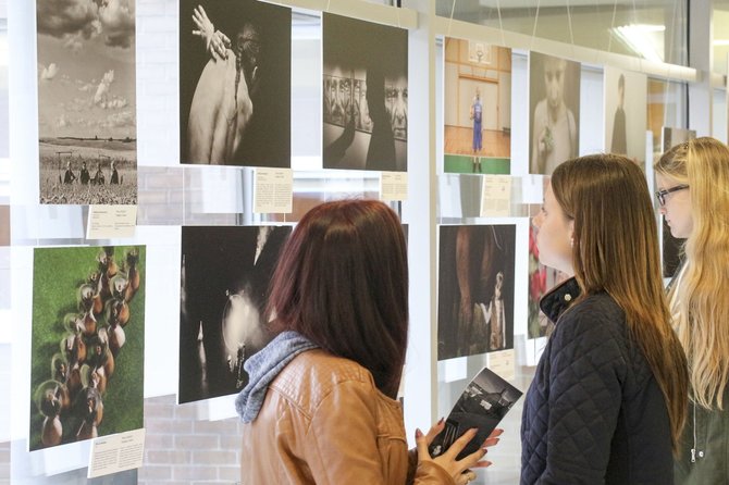 Irmanto Gelūno/15min.lt nuotr./Geriausių 2014 m. Lietuvos spaudos fotografijų paroda