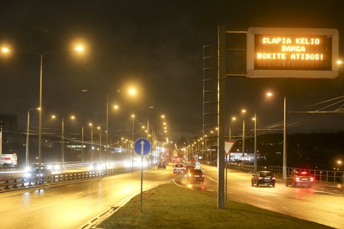 Irmanto Gelūno/15min.lt nuotr./Lazdynų tiltas