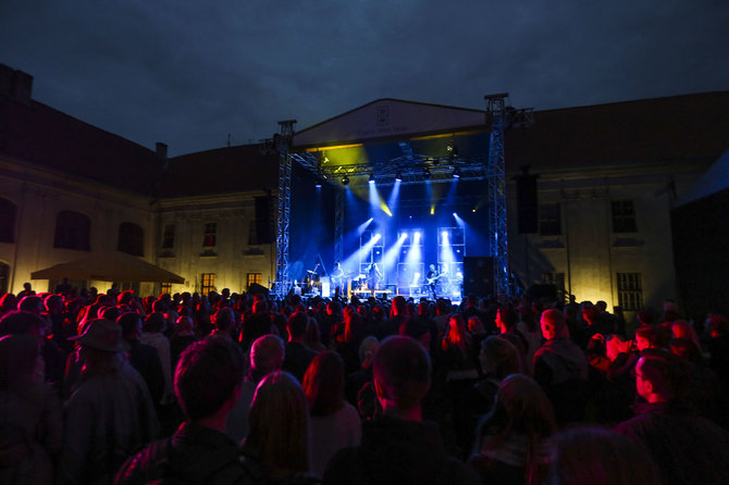 Irmanto Gelūno / 15min nuotr./Grupės „BØRNS“ koncertas