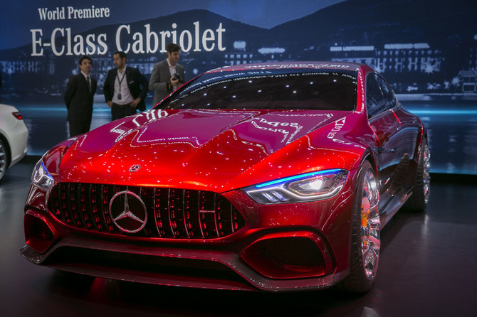 Irmanto Gelūno / 15min nuotr./Ženevoje pristatytas „Mercedes AMG GT“ konceptas