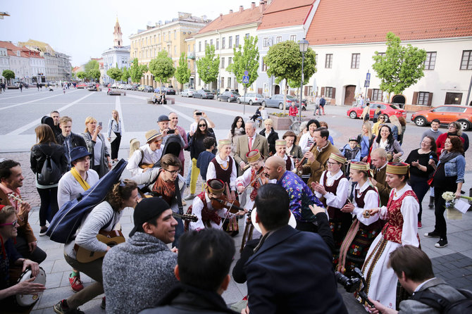 Irmanto Gelūno / 15min nuotr./Muzikinės eisenos akimirka