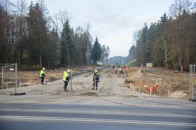 Irmanto Gelūno / 15min nuotr./Santaros gatvės tiesimas