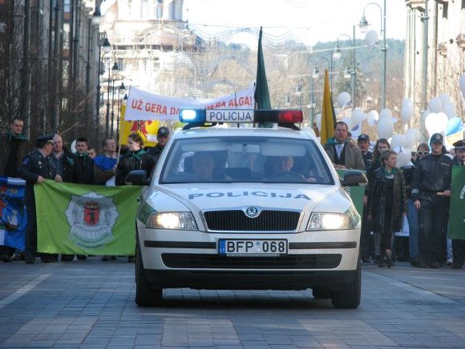 Gedimino Gasiulio/ 15min.lt nuotr./Pareigūnų protesto akcija