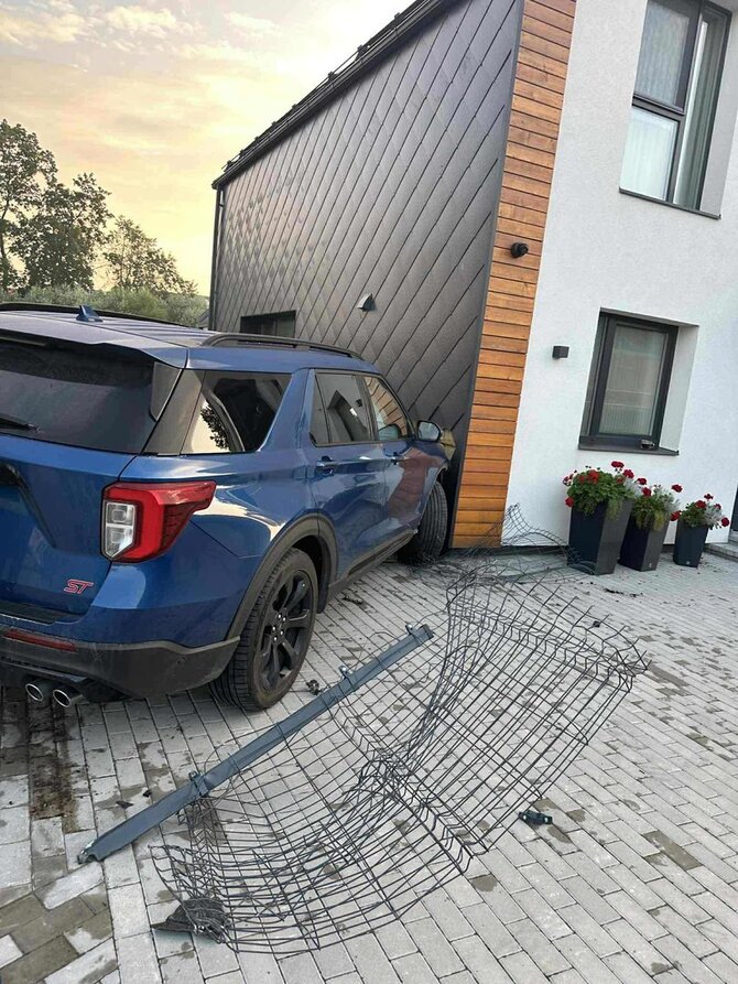 Asmeninio archyvo / laikraščio „Darbas“ nuotr./Įvykio vietoje