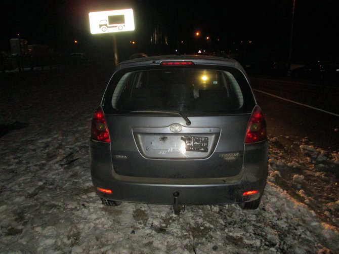 Elektrėnų r. PK nuotr./„Toyota Corolla“ avarijos vietoje