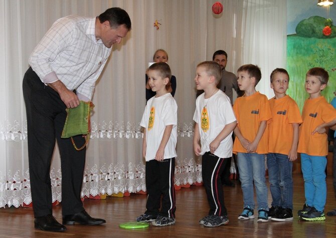 Tomo Gaubio/„Sveika ateitis“ nuotr./Virgilijus Alekna apsilankė Vilniaus specialiajame lopšelyje-darželyje.