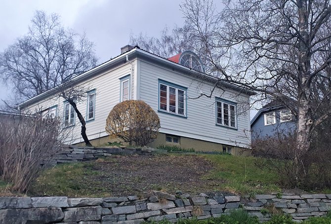 Rūtos Mataitytės nuotr. /Šiame name Trondheime buvo įsikūrusi nacių pakaliko Henrio Rinnano gauja