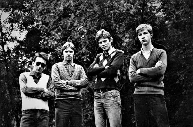 Roko grupė „Saulės laikrodis“, 1982–1983 m. Gintauto Rakausko nuosavybė