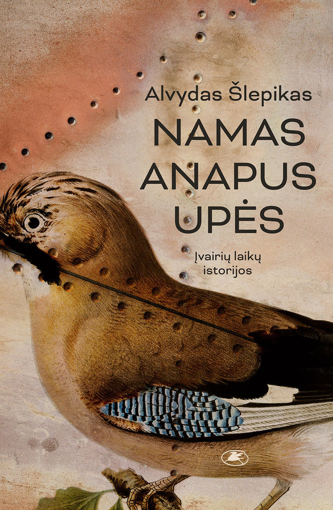 „Namas anapus upės"