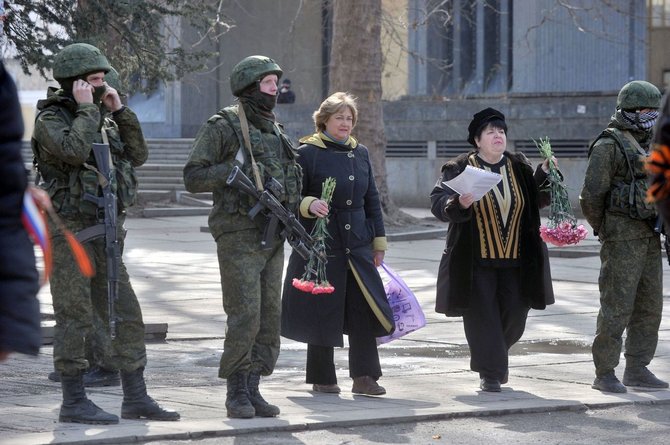 „Reuters“/„Scanpix“ nuotr./Kariai Simferopolyje