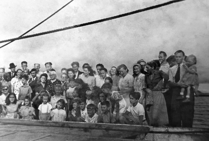 Laive „Portugal” pakeliui į Kolumbiją. 1948 metai