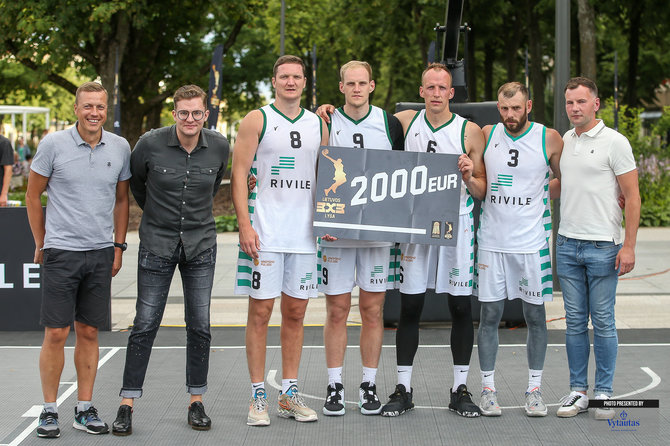 3x3 krepšinio asociacijos nuotr./„Rivilė“ 3x3 krepšininkai