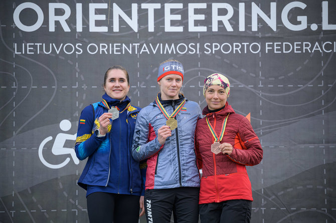 Donato Lazausko (Orienteering.lt) nuotr./Teklė Emilija Gvildytė, Gabija Ražaitytė-Saunorienė ir Tatsiana Voverienė