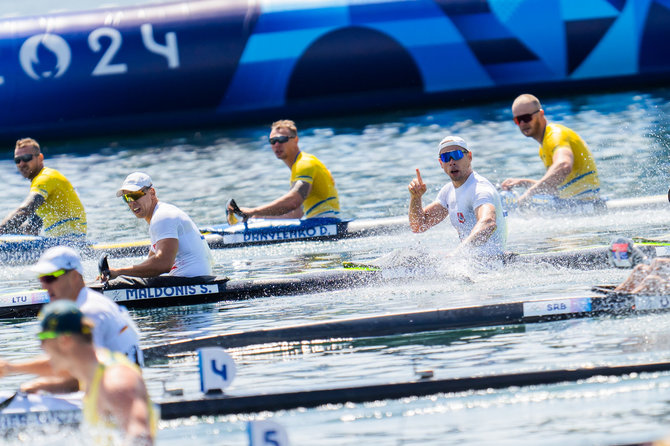 Kipro Štreimikio/LTOK nuotr./Baidarių keturvietė varžosi olimpiniame finale