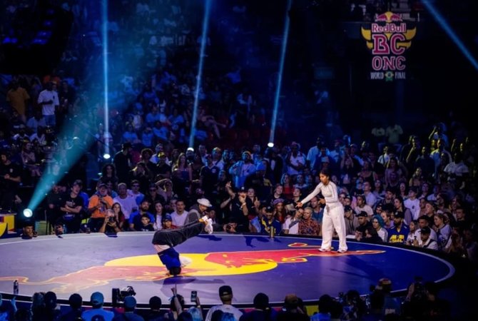 „Red Bull BC One“ nuotr./Turnyro Brazilijoje merginų grupės finalas