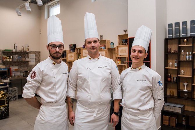 Organizatorių nuotr. /Būsimi konkurso dalyviai „International Young Chefs Challenge“ 2019 treniruotėje