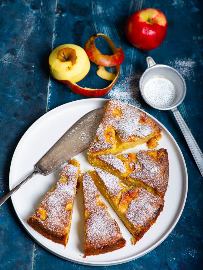 Nidos Degutienės nuotr. /Prancūziškas obuolių pyragas 