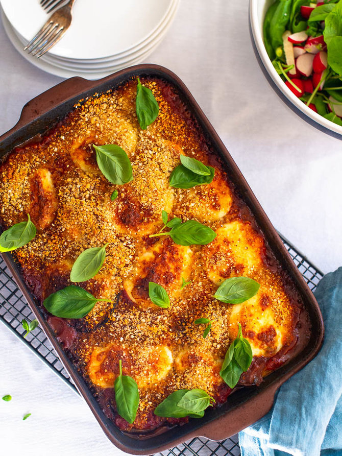 Nidos Degutienės nuotr. /Baklažanų apkepas „melanzane parmigiana“