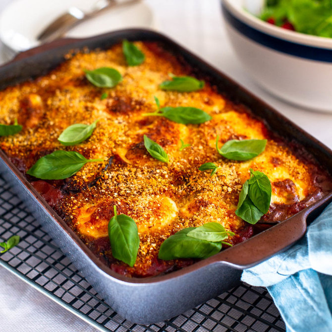 Nidos Degutienės nuotr. /Baklažanų apkepas „melanzane parmigiana“