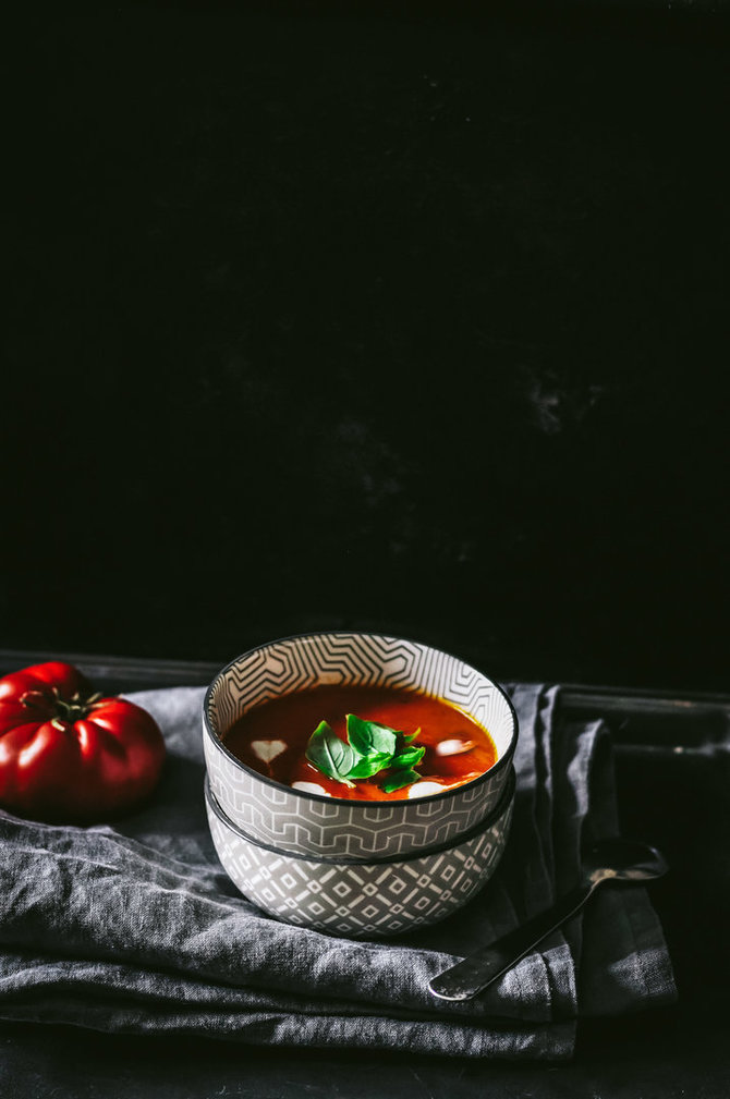 Tinklaraštininkės nuotr./Šviežių pomidorų sriuba su kokosų pienu