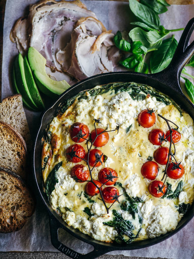 Nidos Degutienės nuotr. /Fritata su rikota ir daržovėmis