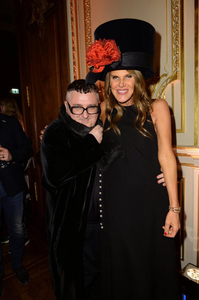 Vida Press nuotr./Alberas Elbazas ir Anna Dello Russo