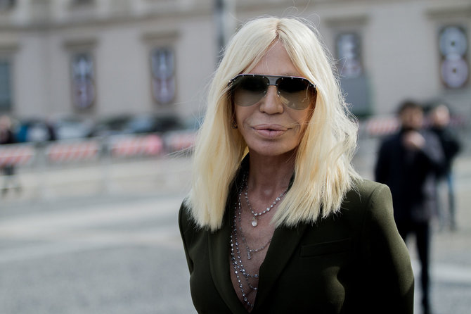 Vida Press nuotr./Donatella Versace Milano mados savaitėje