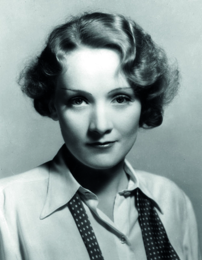 Vida Press nuotr./Biseksuali Marlene Dietrich vyrišką aprangą derino su koketiškomis garbanomis, 4-asis deš.