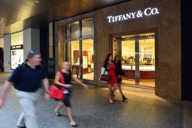 Vida Press nuotr./„Tiffany & Co.“ parduotuvės fasadas
