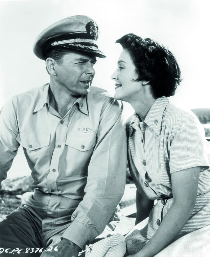 Vida Press nuotr./1957 m. juosta „Laivyno raganos“ – vienintelis filmas, kuriame sutuoktiniai Reaganai vaidino drauge