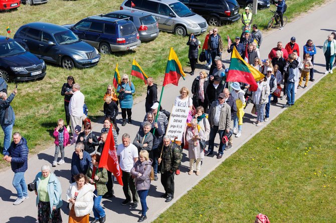 Eriko Ovčarenko / BNS nuotr./Didysis šeimos gynimo maršas