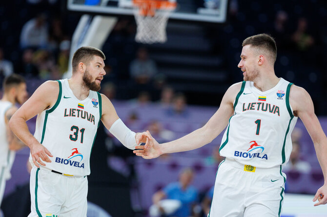 Eriko Ovčarenko / BNS nuotr./Rokas Giedraitis ir Marekas Blaževičius