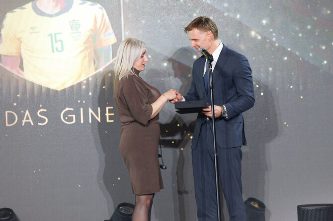 Eriko Ovčarenko / BNS nuotr./Lietuvos futbolo apdovanojimai