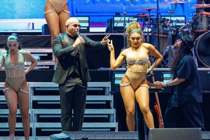 Eriko Ovčarenko / BNS nuotr./Pitbull koncertas Kaune