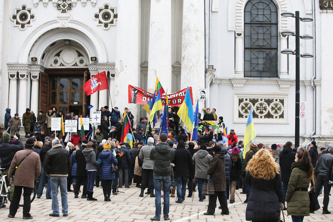 Eriko Ovčarenko/15min.lt nuotr./Neteisėtas nacionalistų mitingas Kaune