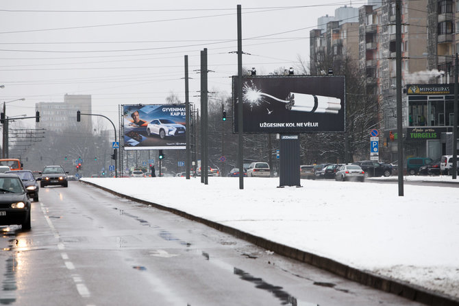 Eriko Ovčarenko/15min.lt nuotr./„JCDecaux“ stendai, kurie bus griaunami