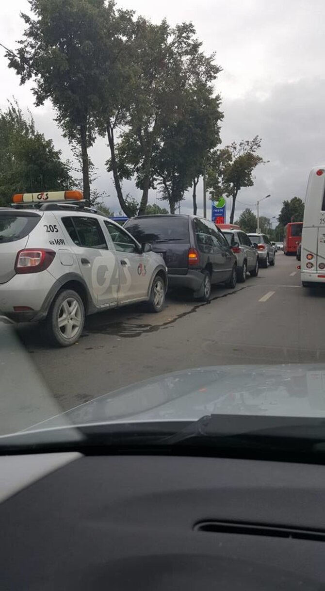Dovilės Kur stovi policija Kaune nuotr./Avarija Žemaičių plente