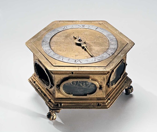 LNM nuotr./Stalinis laikrodis, 1642 m. pagamintas Jokūbo Gierkės