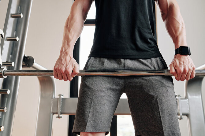 Shutterstock nuotr./„Romanian Deadlift“