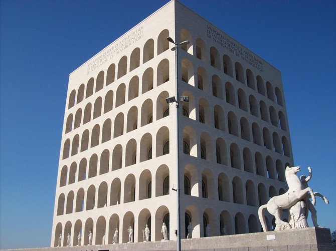 it.wikipedia.org nuotr/Palazzo della Civiltà del Lavoro