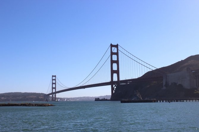 „T & G“/Aksinių vartų tiltas San Franciske