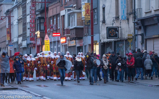 Gretos Pikutienės nuotr./Užgavėnių karnavalas Belgijoje, Binche miestelyje