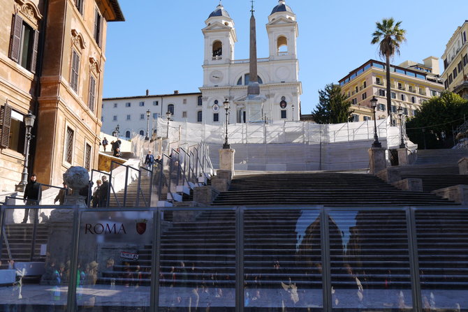 Asmeninė nuotr./Ispanijos aikštės laiptai vis dar rekonstruojami