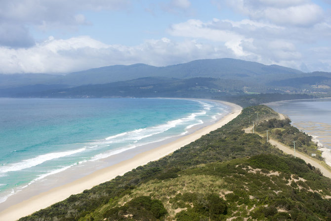 Shutterstock.com/Neck-Bruny-Island